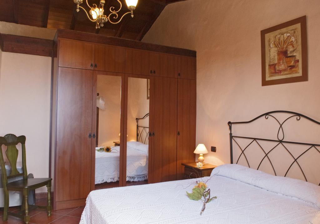 Casa Rural La Furnia Icod De Los Vinos Ruang foto